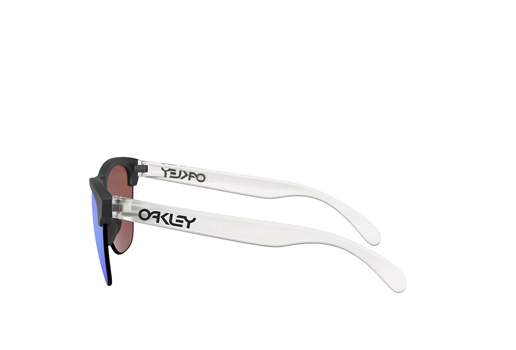 Oakley 9374 Sunglass