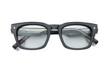 Load image into Gallery viewer, Unique Design Milano THE CLARITY Sunglass